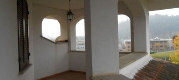 5 rooms Apartment in Monchiero, Italy No. 51925 15