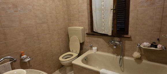 Casa de 6 dormitorios en Seravezza, Italy No. 332640 16