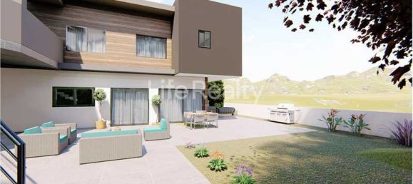 5 bedrooms House in Palodeia, Cyprus No. 13862 3