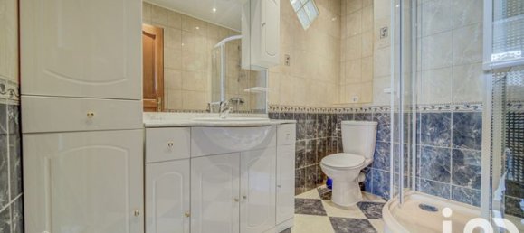 3 bedrooms House in Nilvange, France No. 304719 16