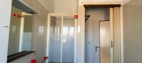 2 rooms Penthouse in Cambiano, Italy No. 49767 9