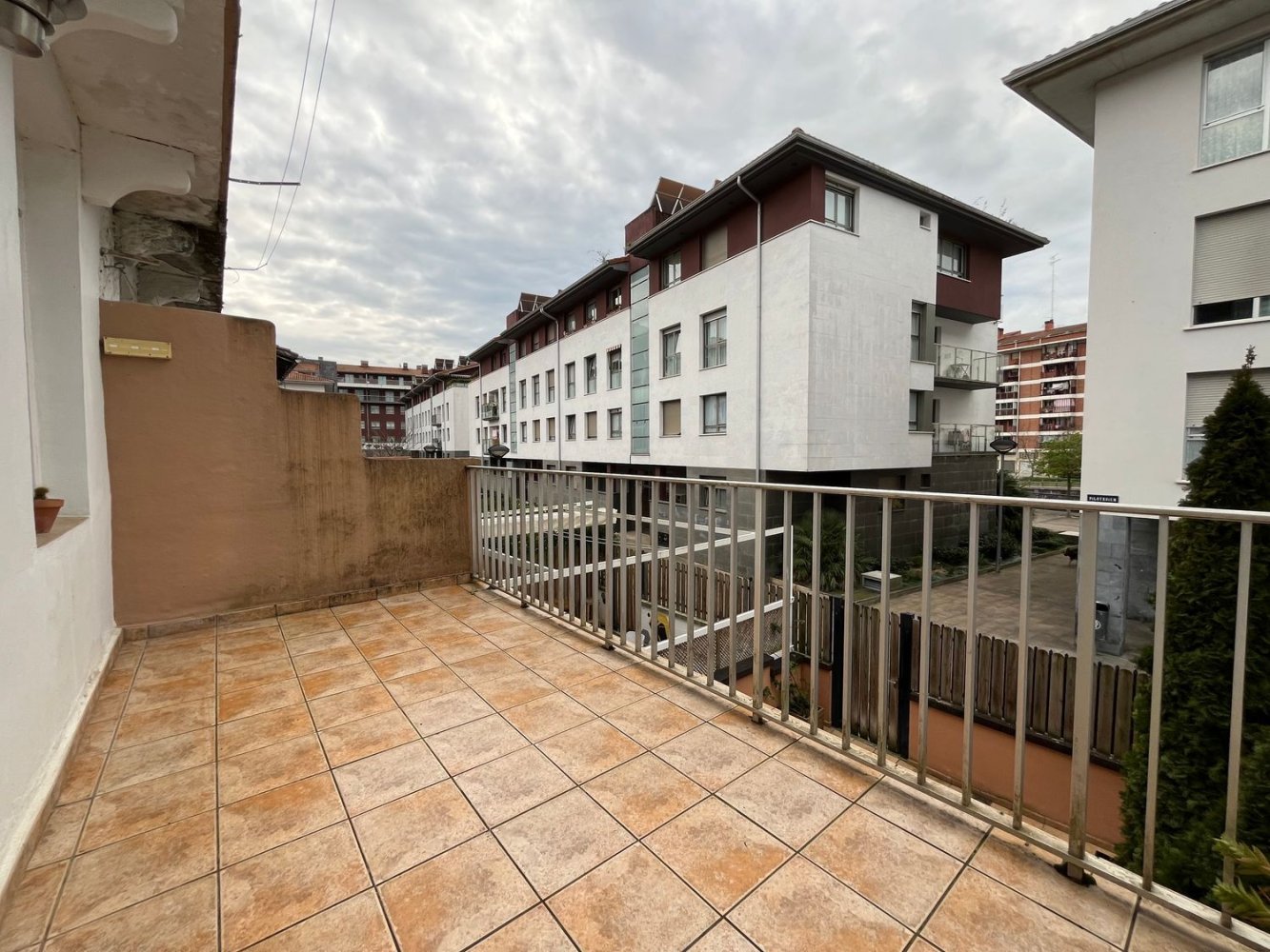3 bedrooms Apartment in Basque Autonomous Community, Spain No. 83810