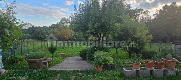 4 bedrooms House in Biella, Italy No. 264300 5