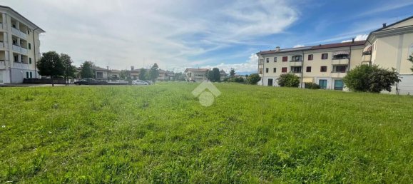 2560m² Land in Pordenone, Italy No. 17992 37