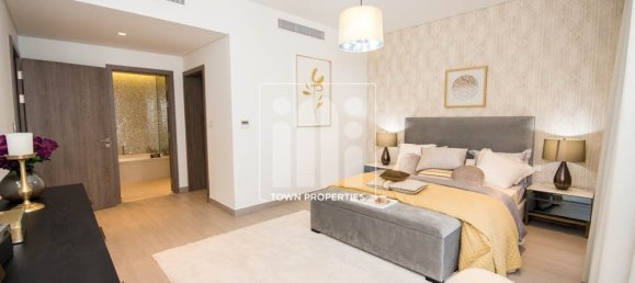 4 Schlafzimmer Villa in Yas Island, UAE, Nr. 5458 8