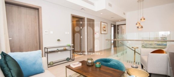 4 Schlafzimmer Villa in Yas Island, UAE, Nr. 5458 7
