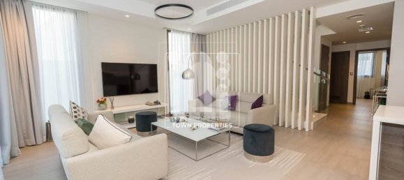 4 Schlafzimmer Villa in Yas Island, UAE, Nr. 5458 3