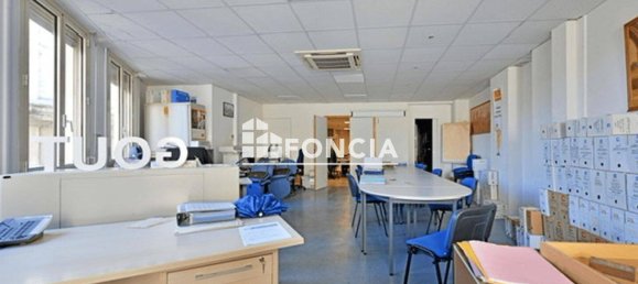 Квартира с 5 спальнями в Авиньон, Франция № 322875 3