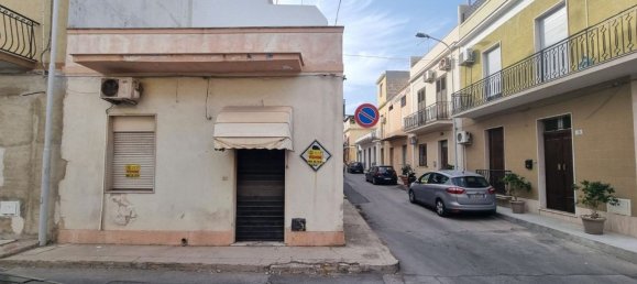 2 rooms House in Avola, Italy No. 85911 2