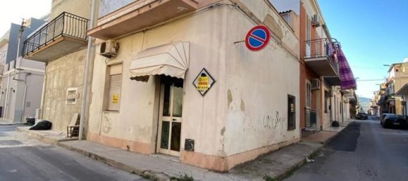 2 rooms House in Avola, Italy No. 85911 3