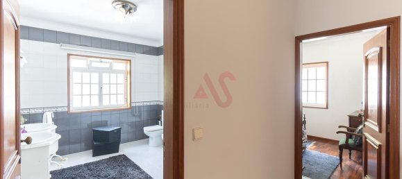 4 bedrooms House in Penafiel, Portugal No. 145968 23