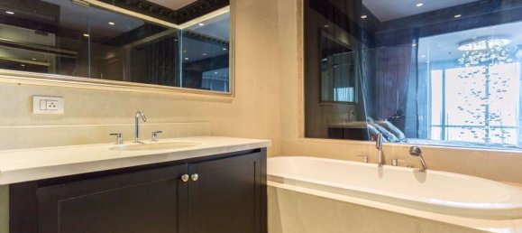 1 bedroom Duplex in The Emporio Place, Bangkok, Thailand No. 31245 14