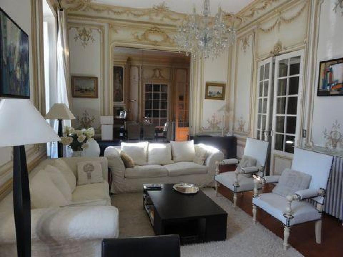 5 Schlafzimmer Eigentumswohnung in Ales, France, Nr. 32858