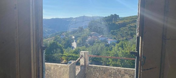 4 غرف نوم منزل في Lamego, Portugal رقم 15907 5