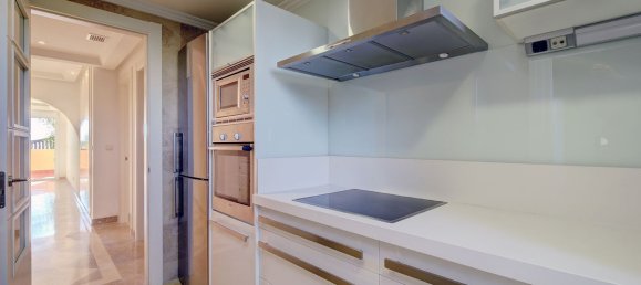 3 bedrooms Apartment in Marbella, Spain No. 30331 20