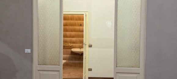 4-salle Appartement à Piacenza, Italy No. 219295 23