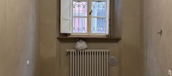 4-salle Appartement à Piacenza, Italy No. 219295 20