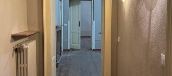 4-salle Appartement à Piacenza, Italy No. 219295 25