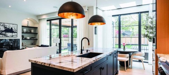 Casa de 5 dormitorios en Oakville, Canada No. 440 10