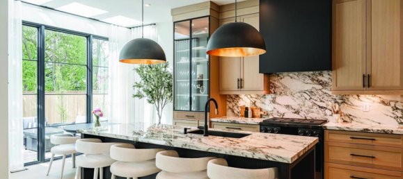 Casa de 5 dormitorios en Oakville, Canada No. 440 9