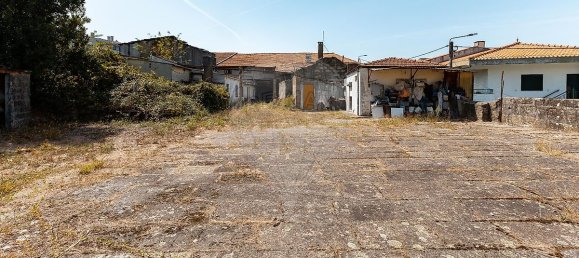Casa de 5 dormitorios en Sao Mamede de Infesta, Portugal No. 26823 5