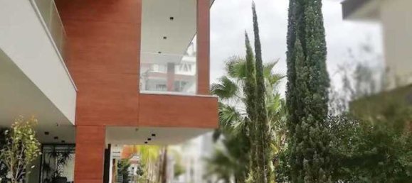 2 bedrooms Apartment in Germasogeia, Cyprus No. 8175 4