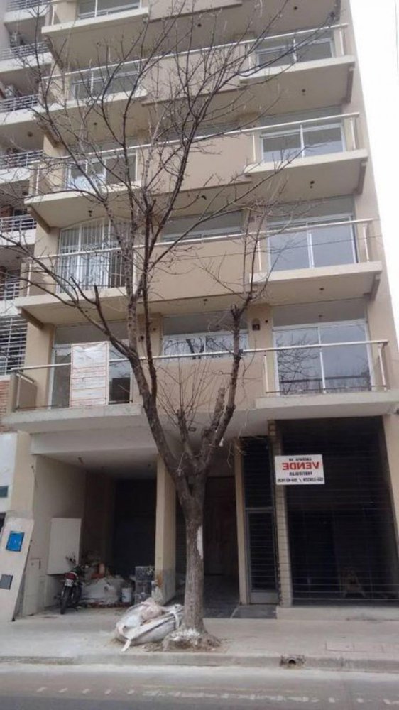 25m² Warehouse in Santa Fe, Argentina No. 29273