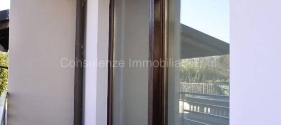 4 bedrooms Villa in Garbagnate Milanese, Italy No. 88990 4