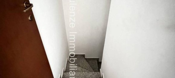 4 bedrooms Villa in Garbagnate Milanese, Italy No. 88990 22