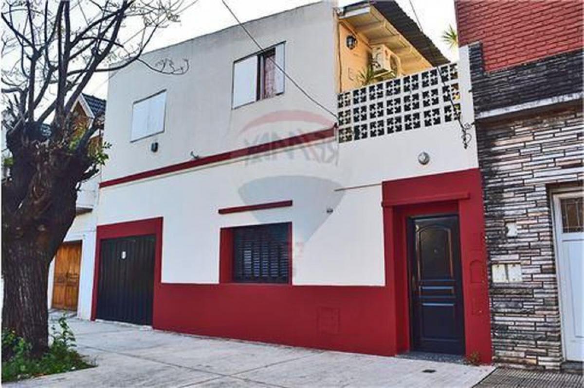 3 bedrooms House in Buenos Aires, Argentina No. 71887