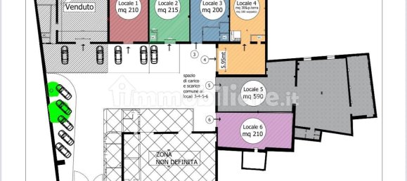 1 room Warehouse in Naples, Italy No. 377056 10