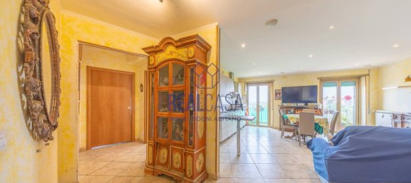 Apartamento de 2 dormitorios en Rome, Italy No. 351840 7