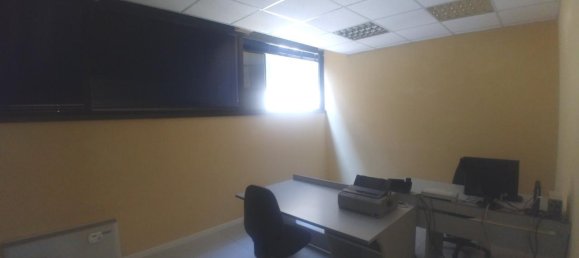 Здание с 4 комнатами в Милан, Италия № 250685 24