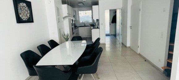 4 chambres Maison de ville à Furth, Germany No. 293186 9