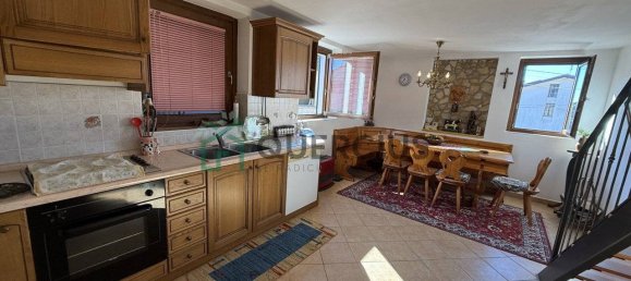 2 bedrooms House in Altissimo, Italy No. 204455 5