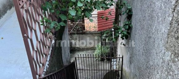 3 bedrooms House in Durazzano, Italy No. 72528 6