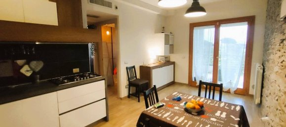 2 bedrooms Apartment in Rome, Italy No. 46251 6