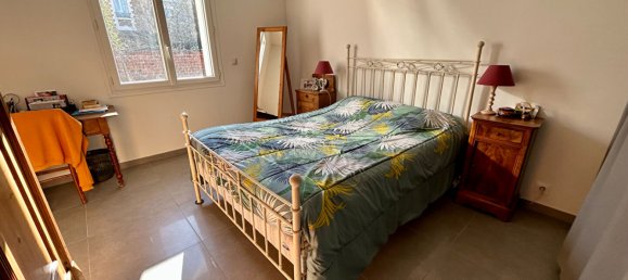 3 bedrooms House in Poissy, France No. 188382 7