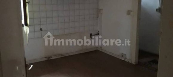 6 bedrooms Apartment in Padua, Italy No. 375972 5