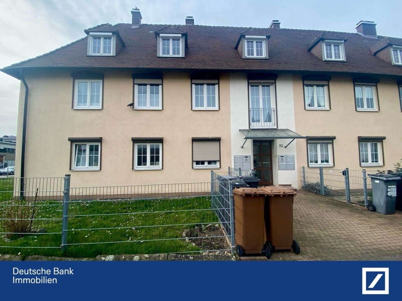 4-salle Appartement à Freiburg im Breisgau, Germany No. 110023