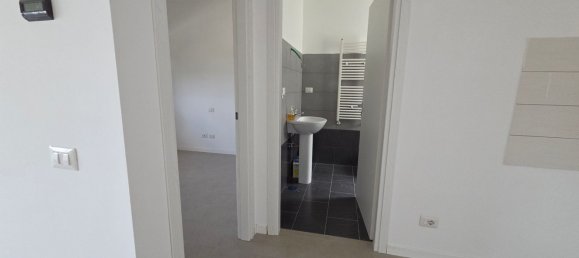 Apartamento de 2 dormitorios en Rome, Italy No. 334052 6