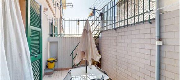 Квартира с 2 спальнями в Генуя, Италия № 289494 41