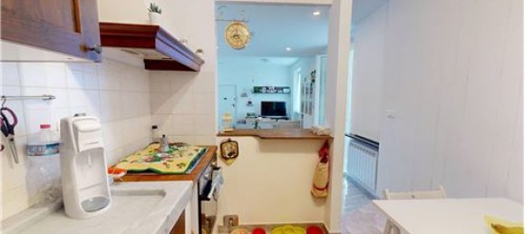 Квартира с 2 спальнями в Генуя, Италия № 289494 10