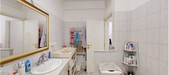 Квартира с 2 спальнями в Генуя, Италия № 289494 36