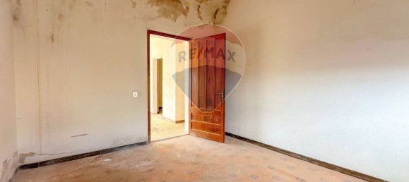 8 Schlafzimmer Haus in Capoterra, Italy, Nr. 323819 12