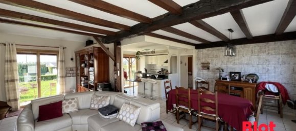 Casa de 3 dormitorios en Chasne-sur-Illet, France No. 201699 2