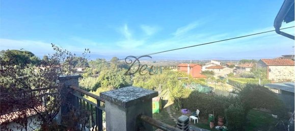 3 bedrooms House in Capannori, Italy No. 14440 4