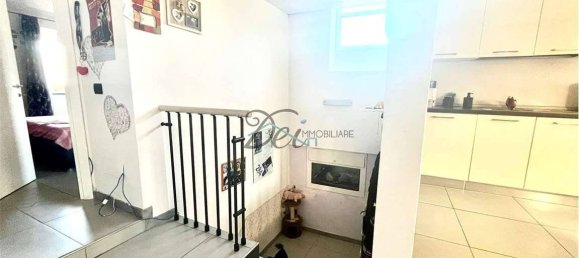 3 bedrooms House in Capannori, Italy No. 14440 12