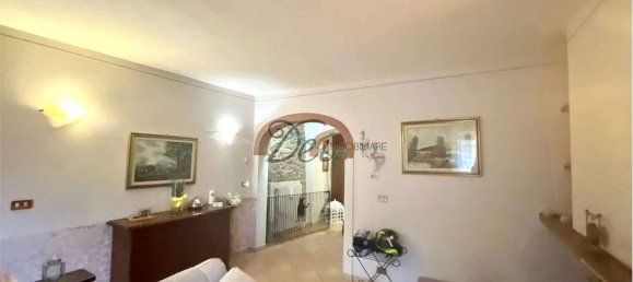 3 bedrooms House in Capannori, Italy No. 14440 44