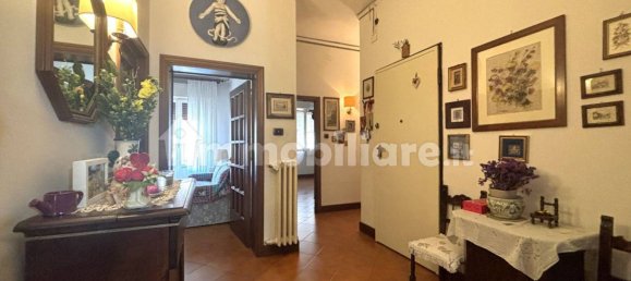 Apartamento de 3 dormitorios en Florence, Italy No. 324444 5